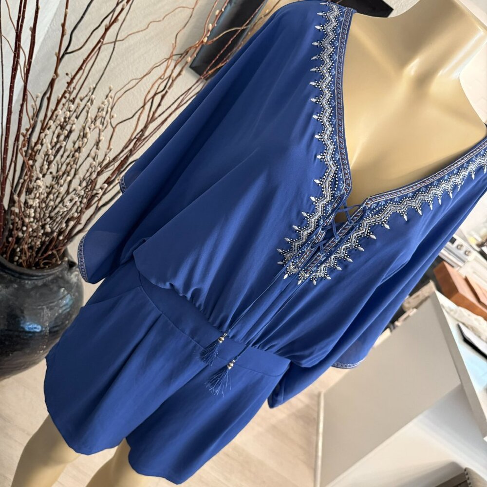 WHITE HOUSE BLACK MARKET ConeFlower Blue Mid Sleeve  Polyester Mid Thigh ROMPER